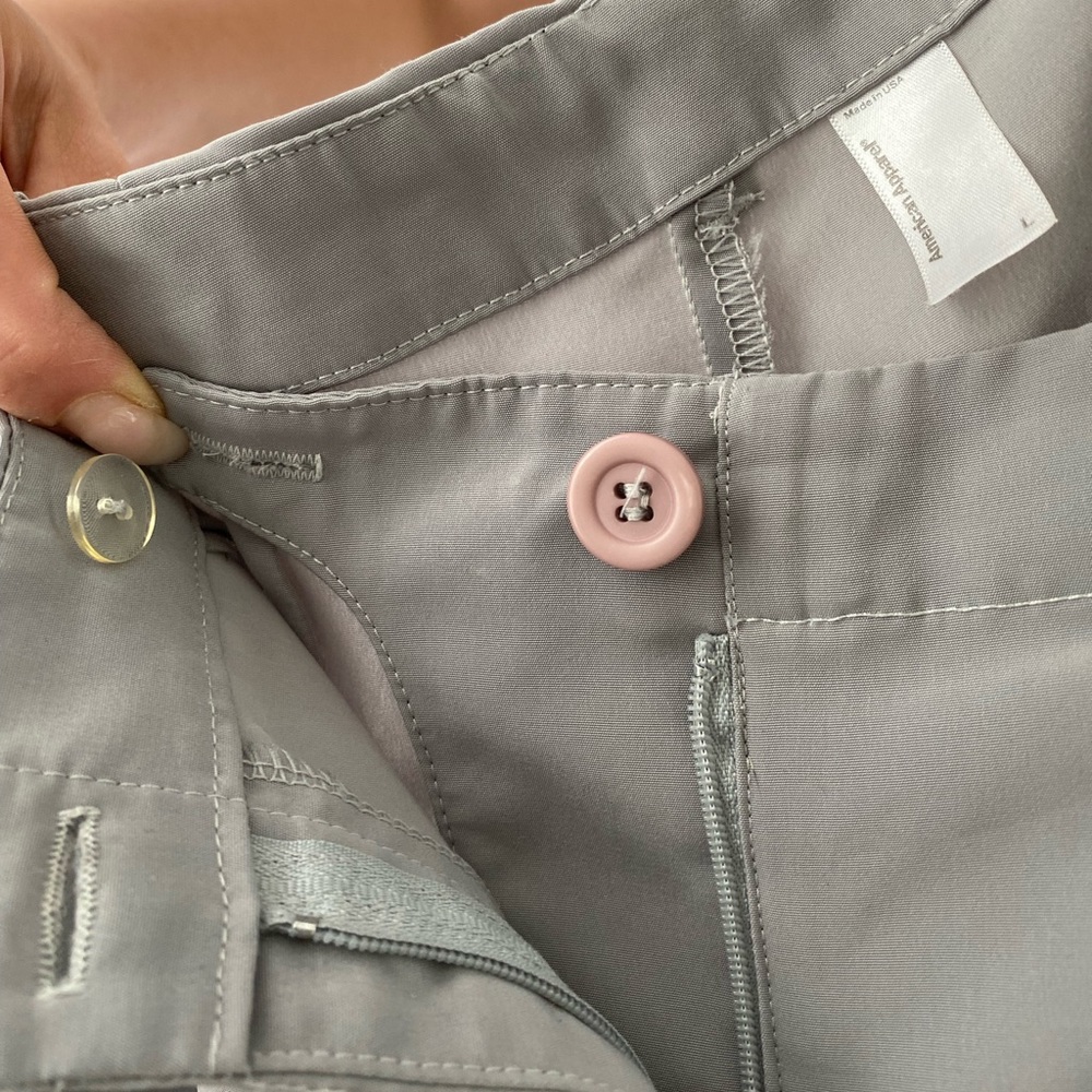 {SOLD} Lightly preloved gray American Apparel high rise shorts - Picture 4 of 7